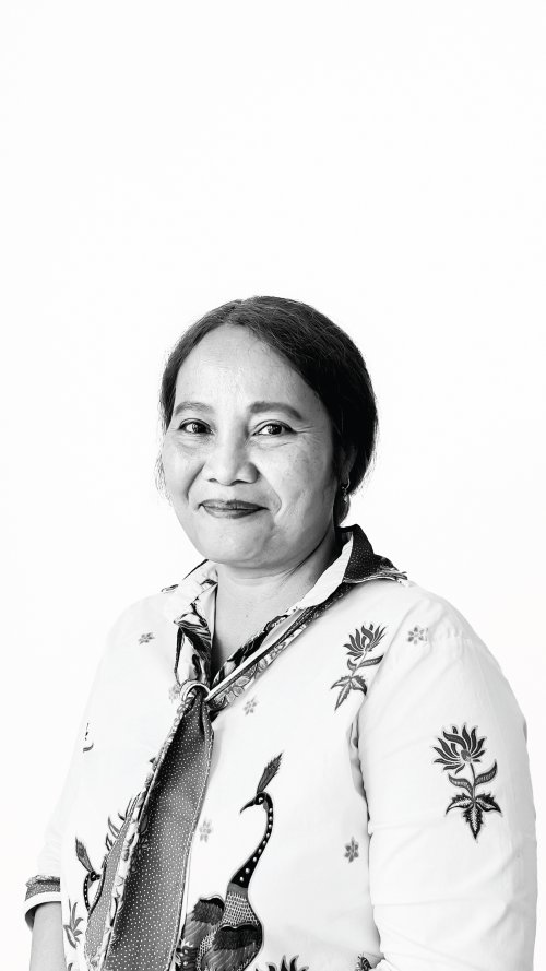 NI NYOMAN